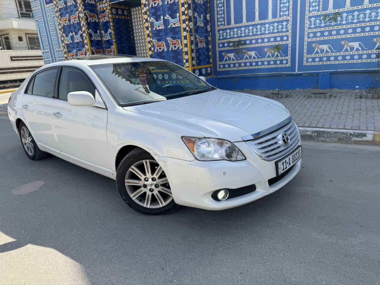 افلون 2008 خليجي 
بدون صبغ 
مكينة جديده مع كامل التفرعات 
تبريد جديد 
حداديه 100‎%‎
بيه باب الصدر مبدله نفس اللون 
بأسمي مكاني الديوانية 
140 
***********
