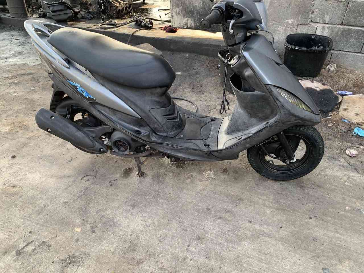 اسلام عليكم ماكس عدله للبيع كفاله عام كلها عل البلاد ختم واحد ويه المكينه نقصه فقط عينه دراجه نزله حاويه بيدي منزله سعره 975وبيه مجال قليل مكاني بصره قضاء الدير رقمي ***********
