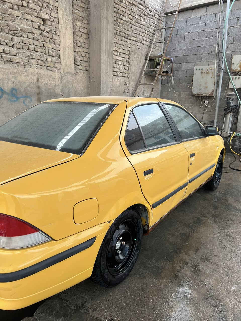 ‏سلام عليكم السيارة سمد للبيع ‏رقم ذي قار دولي ‏السيارة جاهزة ‏قير ومكينة الحدادية طقم تاير ‏كلها جديدة ‏ الموديل 11 ‏ما متواجد على الفيس ‏السعر 36) ***********
