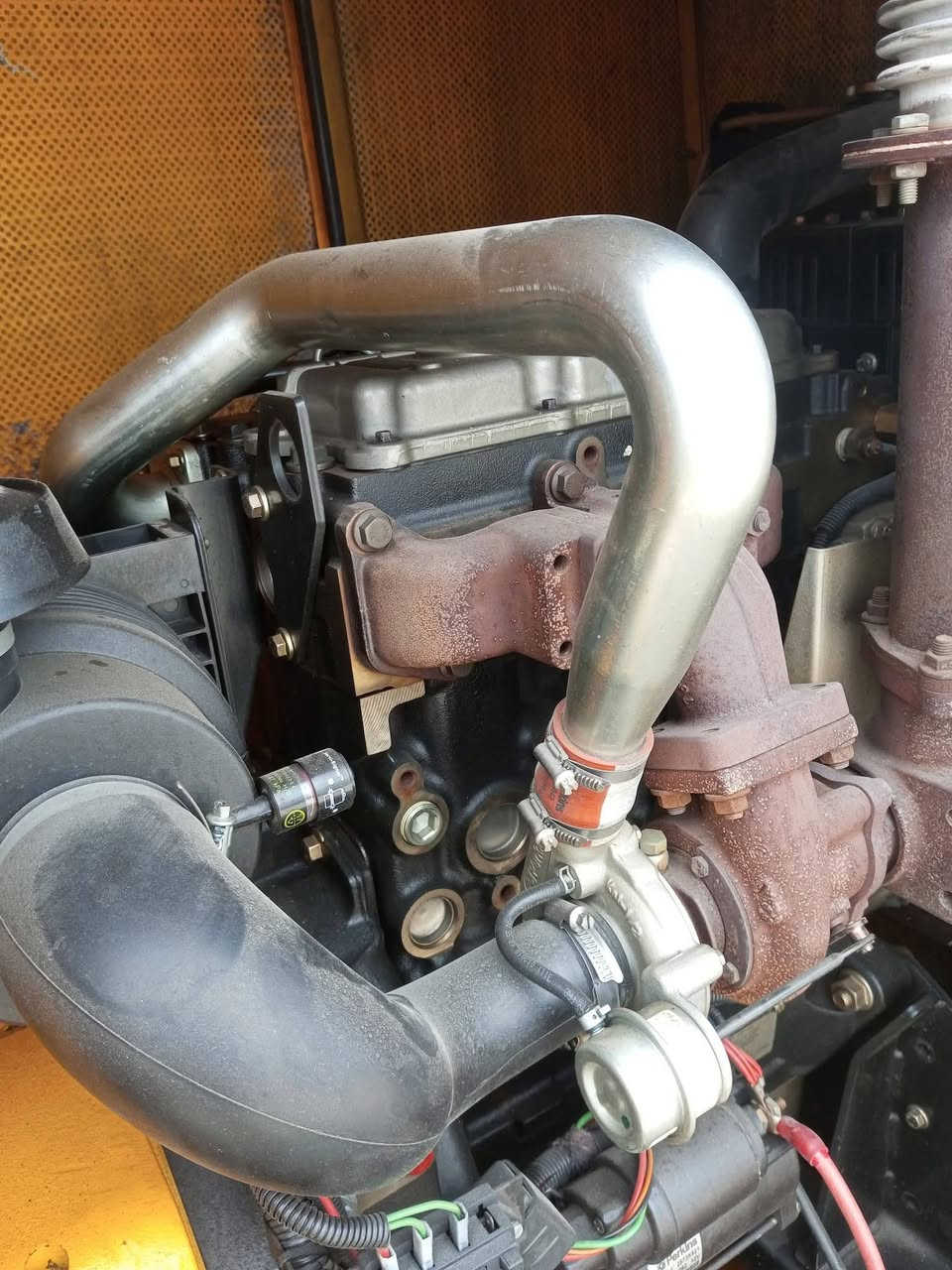 السلام عليكم مولد بيركنز انكليزي اصلي 
 45كيفي 3 سلندر.  كاتم 100% 🔊
. الاستفسار عل واتساب📞
 *********** 📞***********
توصيل كافه المحافظات  🚛
العنوان أربيل اصناعه الجنوبي
