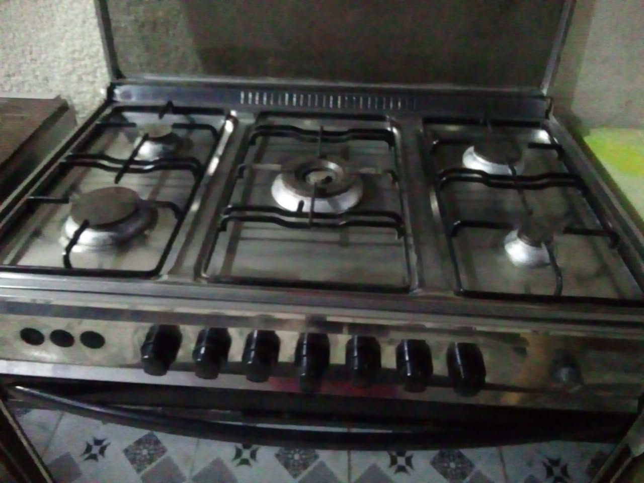 طباخ ايطالي جديد ٢٠٠ البوبيات شارع الودي


**إذا كنت صاحب هذا الإعلان وتريد حذفه لأي سبب، رجاءا أرسل رسالة إلى الدعم الفني**