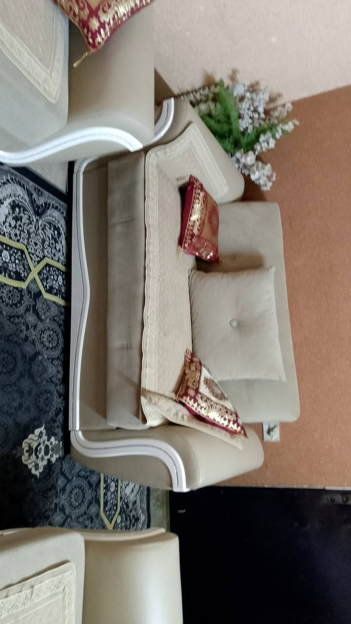 مكلف بلنشر تخم للبيع اخو الجديد 
العنوان زركتة تازة


**إذا كنت صاحب هذا الإعلان وتريد حذفه لأي سبب، رجاءا أرسل رسالة إلى الدعم الفني**