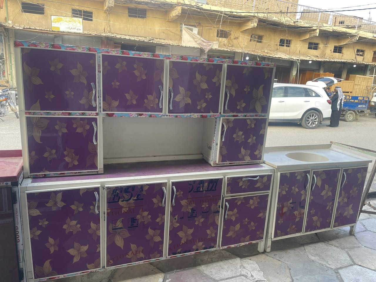 كاونتر مستعمل كلش نضيف وسنك مستعمل ***********
