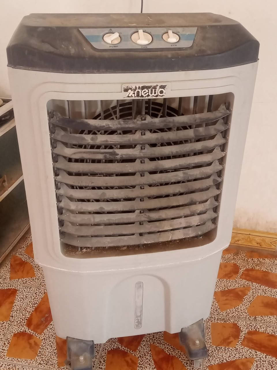 السلام عليكم مروحة ومبردة المروحة جديدة مامستعملينه


**إذا كنت صاحب هذا الإعلان وتريد حذفه لأي سبب، رجاءا أرسل رسالة إلى الدعم الفني**