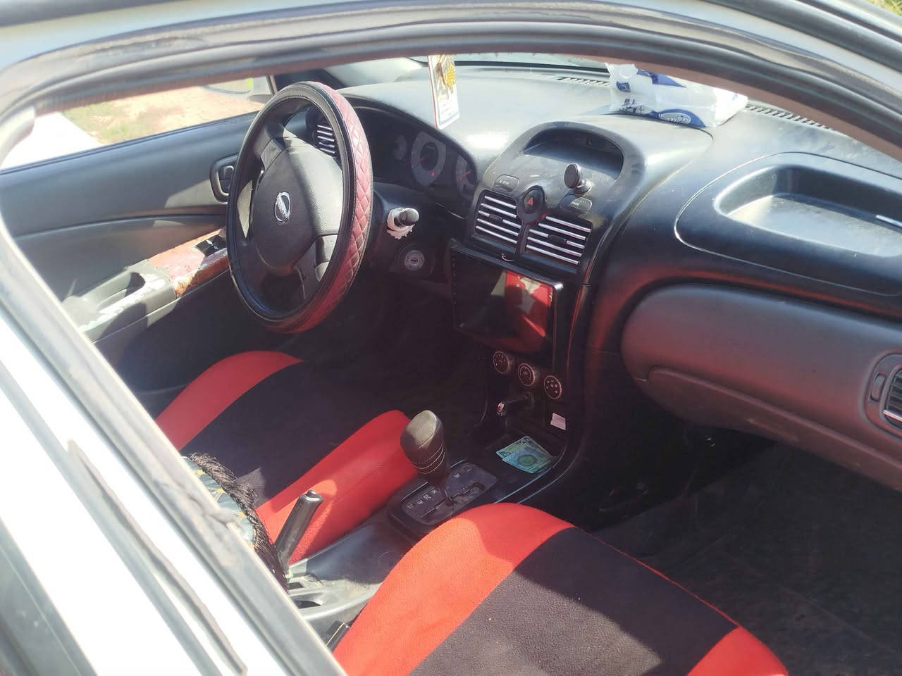 نيسان سني ٢٠١١
السعر ١٠٥
*********** Singapore
