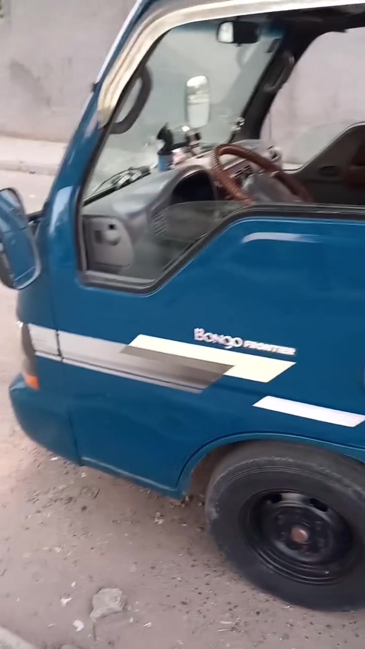 كية ام عيون 2001 مكفولة للبيع رقم بغداد انكليزي بأسمي سنوية نافذة 28 مكان بغداد الدورة السعر 90 وبيهة مجال بسيط
رقم الهاتف ***********
