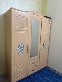 كنتور + سرير استعمال قليل جدا 07821412539 واتس.. راسلني او اتصل ع الرق...