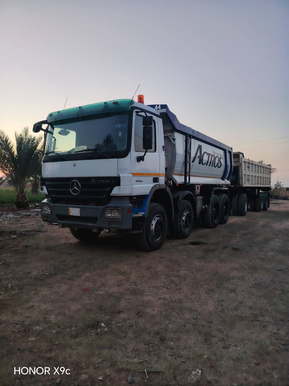 سلام عليكم للبيع اكتروز موديل 2004 كير كهربائي سيارة مكفولة كفالة عامة***********   ،، ***********
