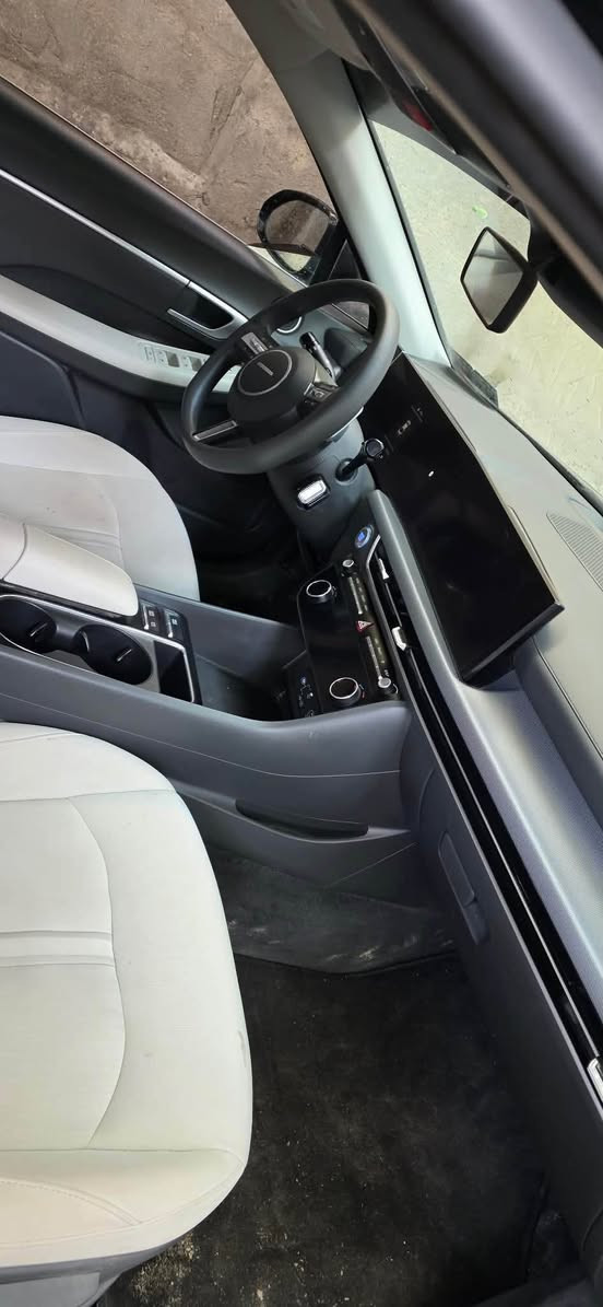 للبيع. هيونداي سوناتا موديل 2024 رقم قادسية معوقين السيارة. بيها فقط الجاملغ جهة السايق مبدل نفس اللون والباقي كفاله. مابيها اي ضرر مكينة 2500. ماشية 8 الف فقط. يعني اخت الزيرو فول مواصفات عدا الفتحة السعر 193 ورقة مكاني. بالديوانية للاستفسار اتصل. *********** غير متواجد ع الفيس ديوانية, القادسية
