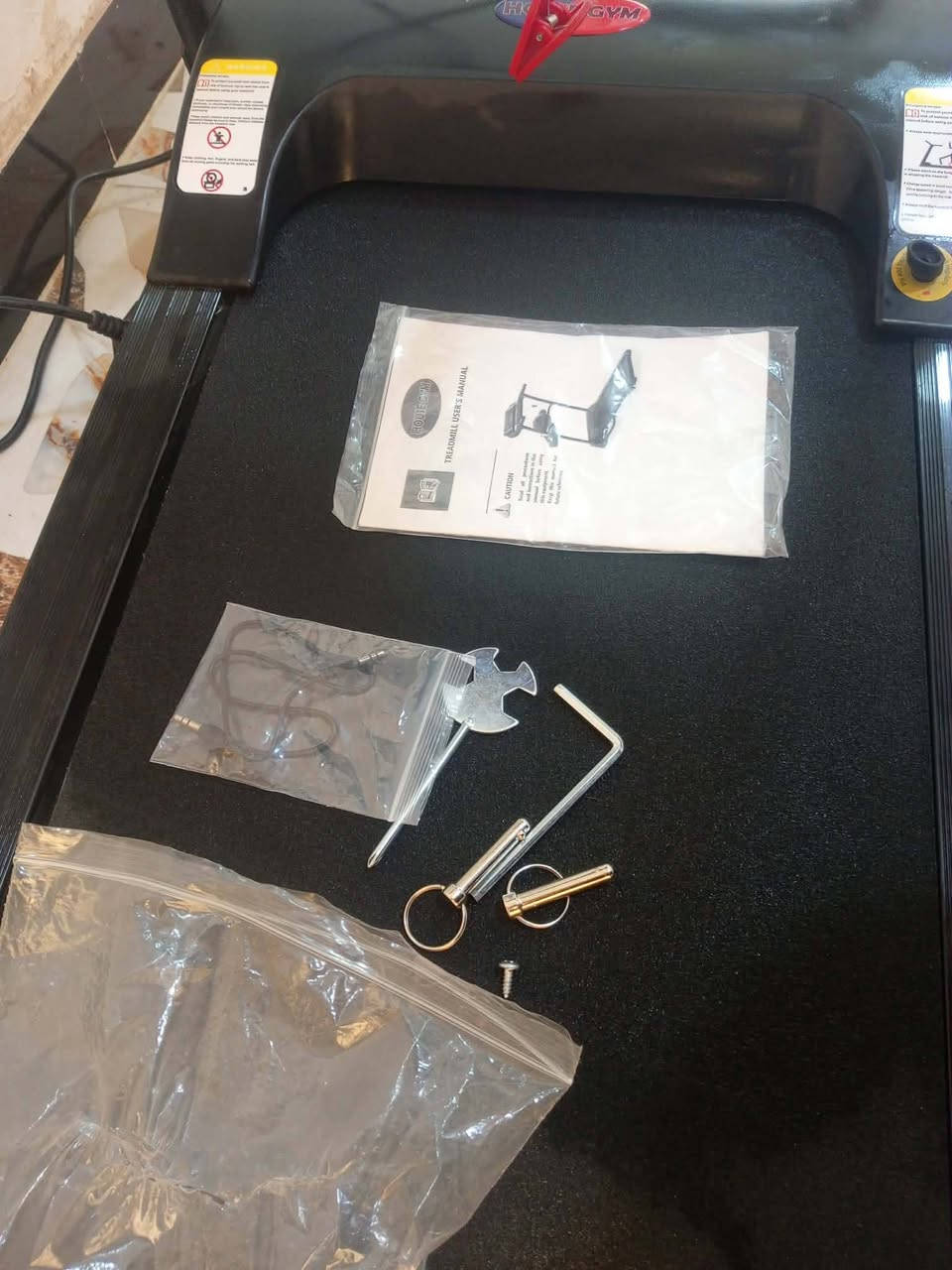 السلام عليكم جهاز جري جديد للبيع صارلي شهر واحد من اشتريته السعر 350الف وبي مجال  بسيط رقمي *********** بغداد الغزاليه
