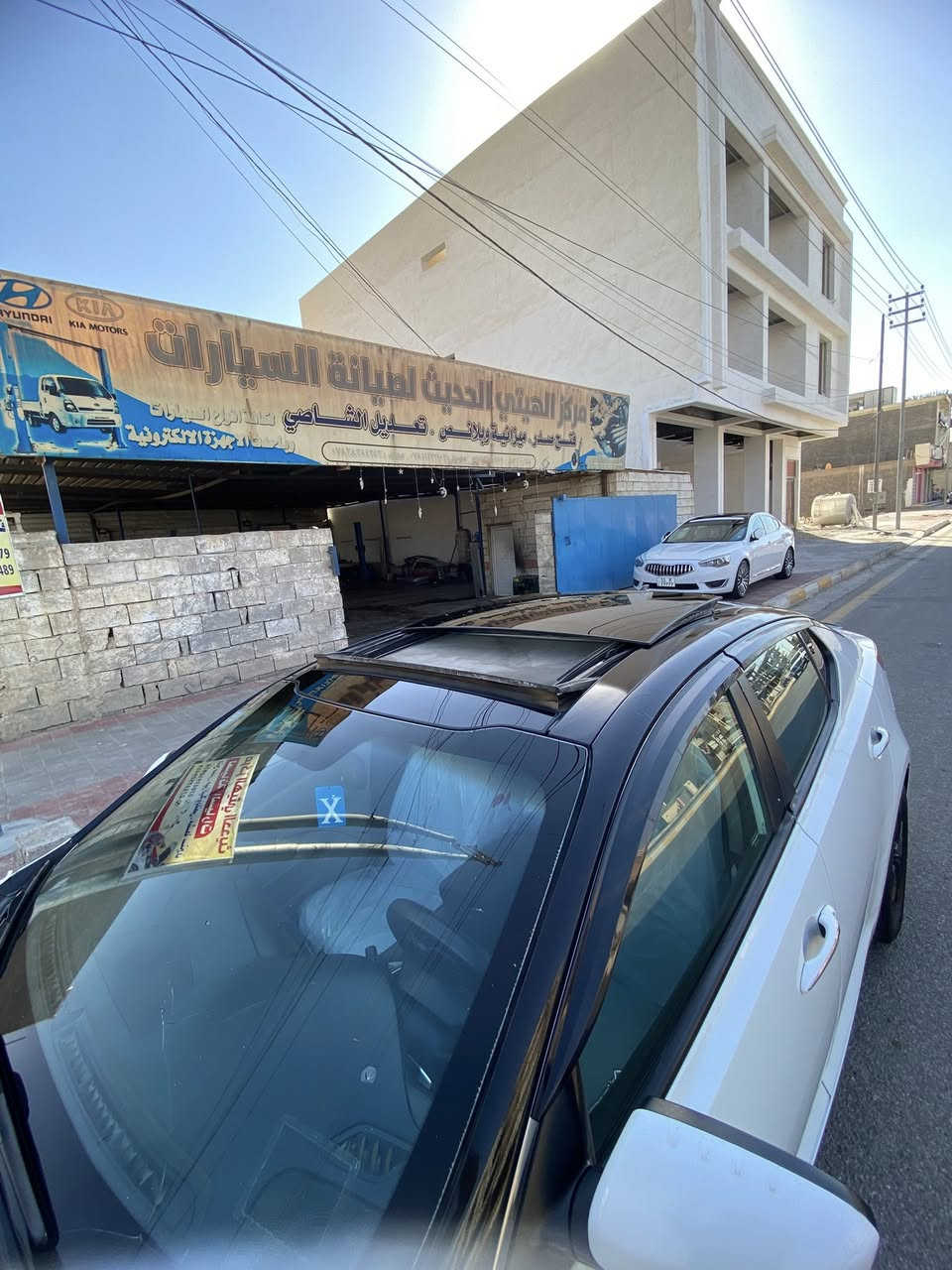 السلام عليكم 
للبيع كيا اوبتما موديل 13 وارد امريكي فول مواصفات 
رقم انبار الجديد شرط التحويل 

بنورامه 
مري شفط 
كشنات تدفئه تبريد كشنات جلد كهرباء 
كشن خلفي هيتر 
سستم سماعات انفنتي 
شاشه جبيره 
مري شفط 
سياره جاهزه من كلشي 
سياره بيها صبغ 5 اني ابيعك حزام السياره جراد بدون اي دواخل او معجون 
السياره جاهزه متصرف عليها ربع ب العافيه ع لي ياخذها 
السعر 98 وبيها مجال بصيط 
مكان السياره الانبار الرمادي 
رقم العاتف ***********
