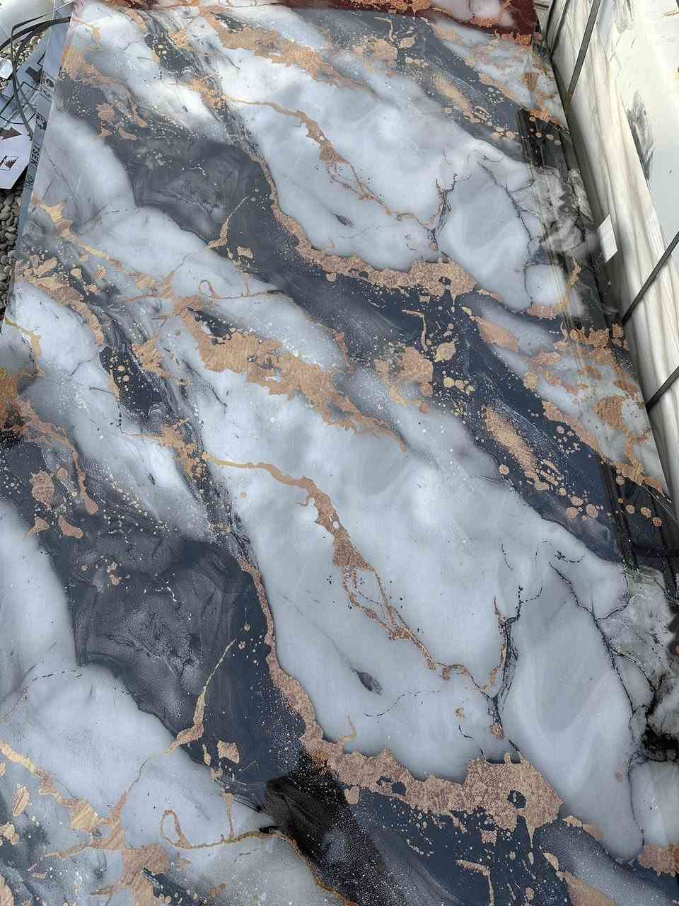 الوان جديد يوفي ايراني سعر مناسب 
واتس اب ***********+***********
عنوان/كلار منطقة حي سناعي
