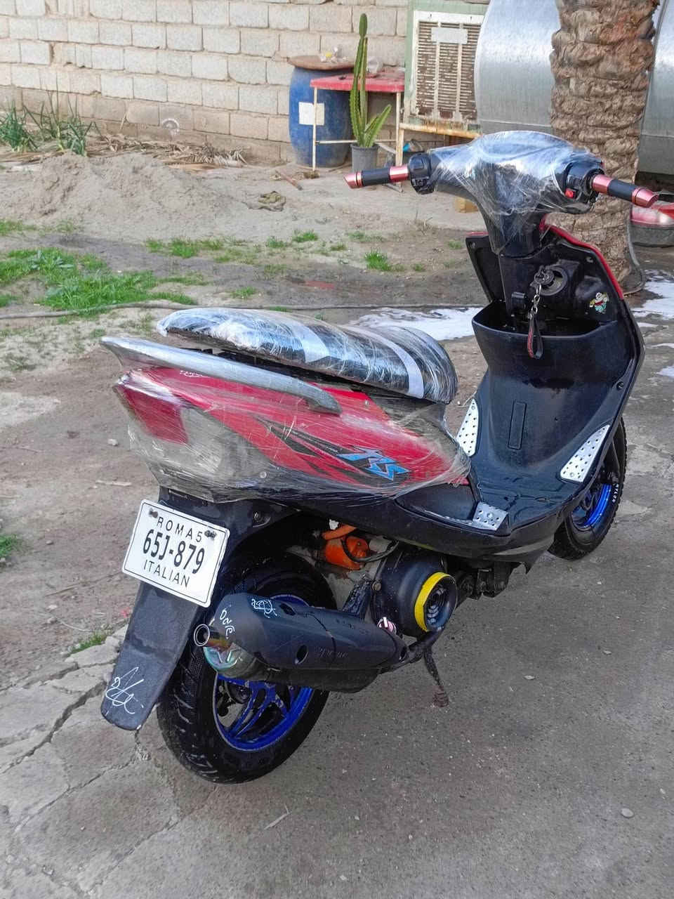 دراجه للبيع ماكس ياباني شغاله سلف هندر كهربائيات كامله المكان ديالى جديده الشط السعر 425 وبيها مجال 
***********
