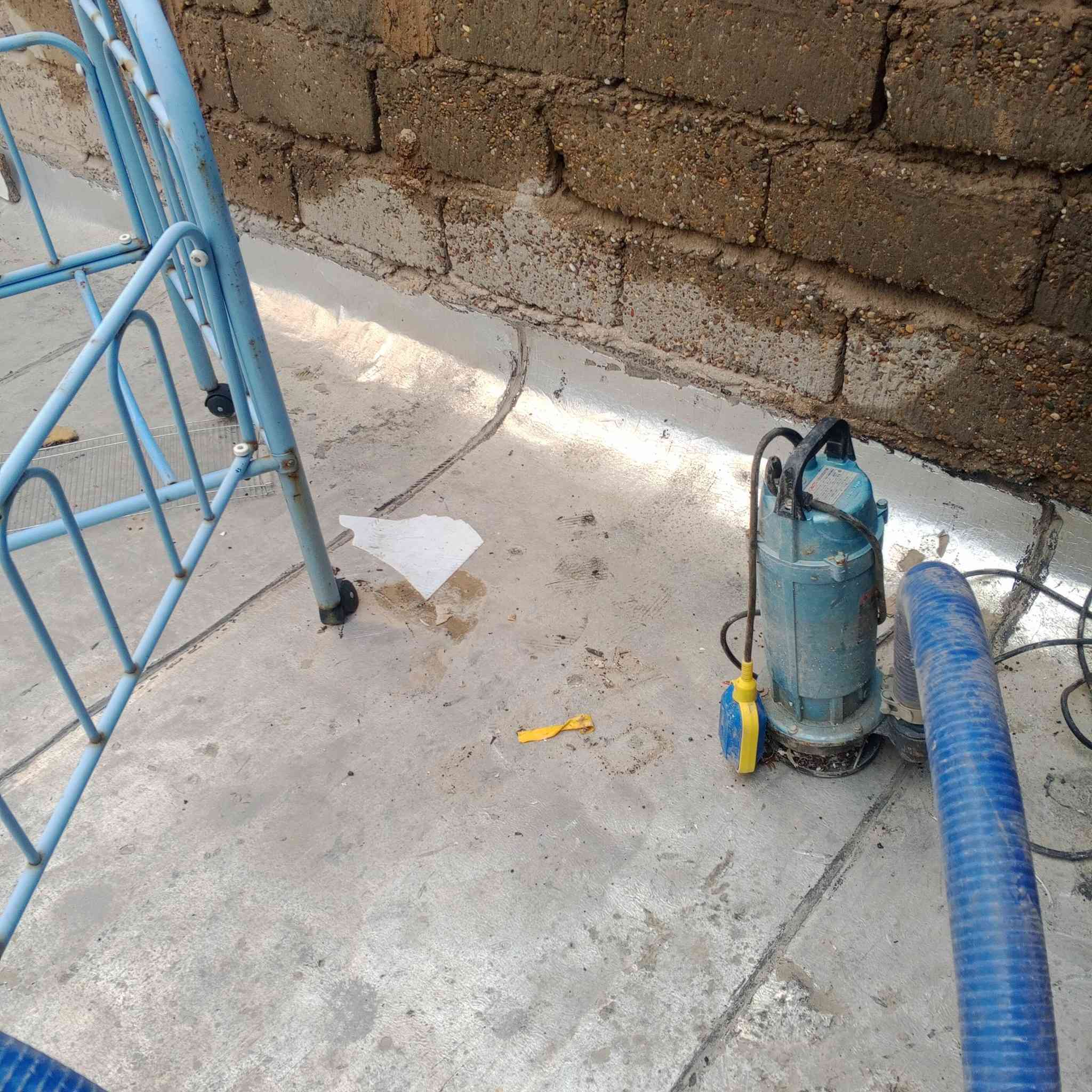 غطاس السعر 125بغداد حي السفير ***********
