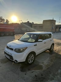 كيا صول  للبيع موديل 2015 امريكي حادث جاملغ  خلفي وباب مصلحات  رقم باب...