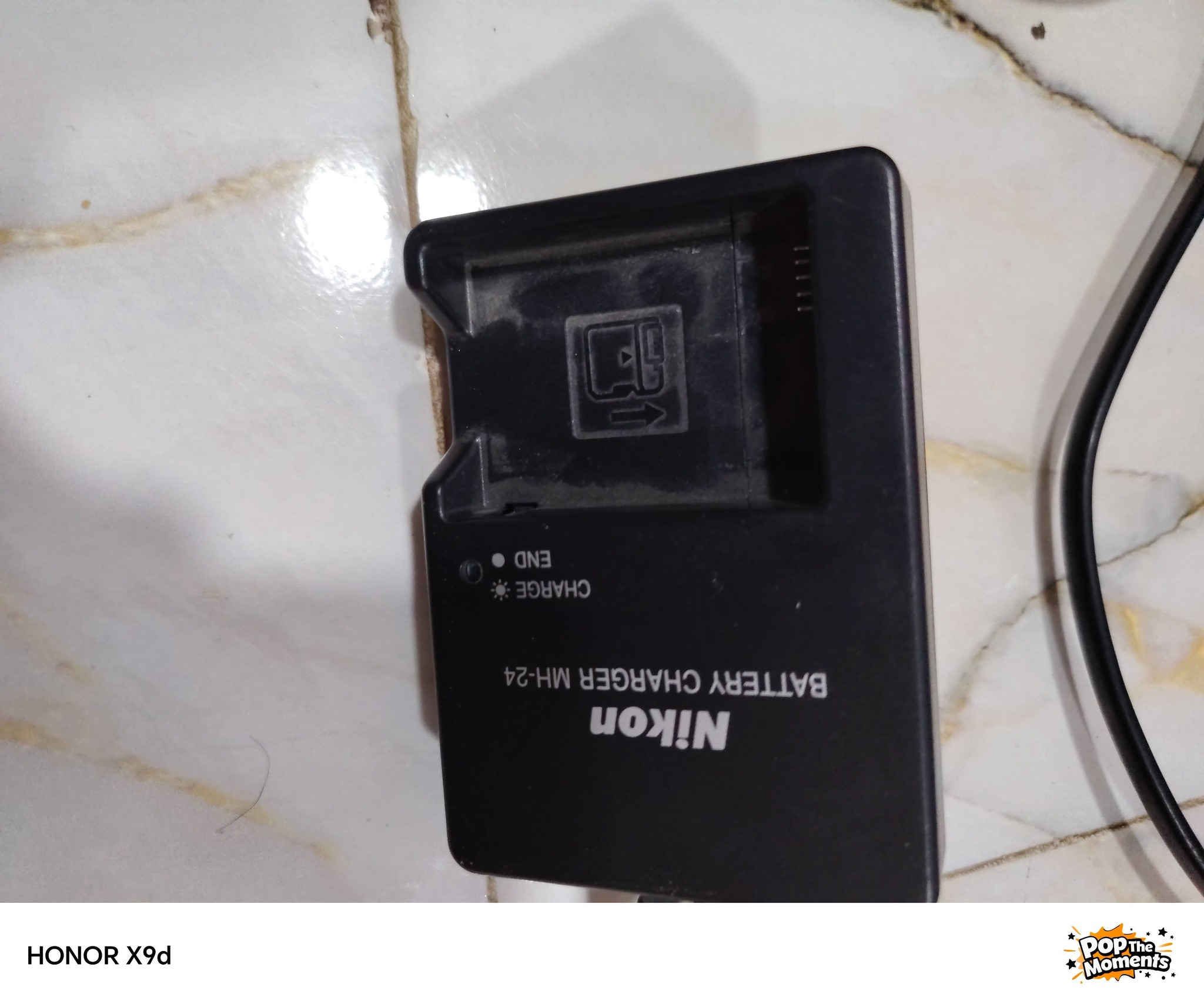نيكون 5200D   
العدسة 18-55
بطارية عدد 2 اصلي وكاله 
شاحنه عدد1
حزام  كتف 
سداد عدسه
كفر جيلاتين 
مكاني ناصريه وموجود توصيل


**إذا كنت صاحب هذا الإعلان وتريد حذفه لأي سبب، رجاءا أرسل رسالة إلى الدعم الفني**