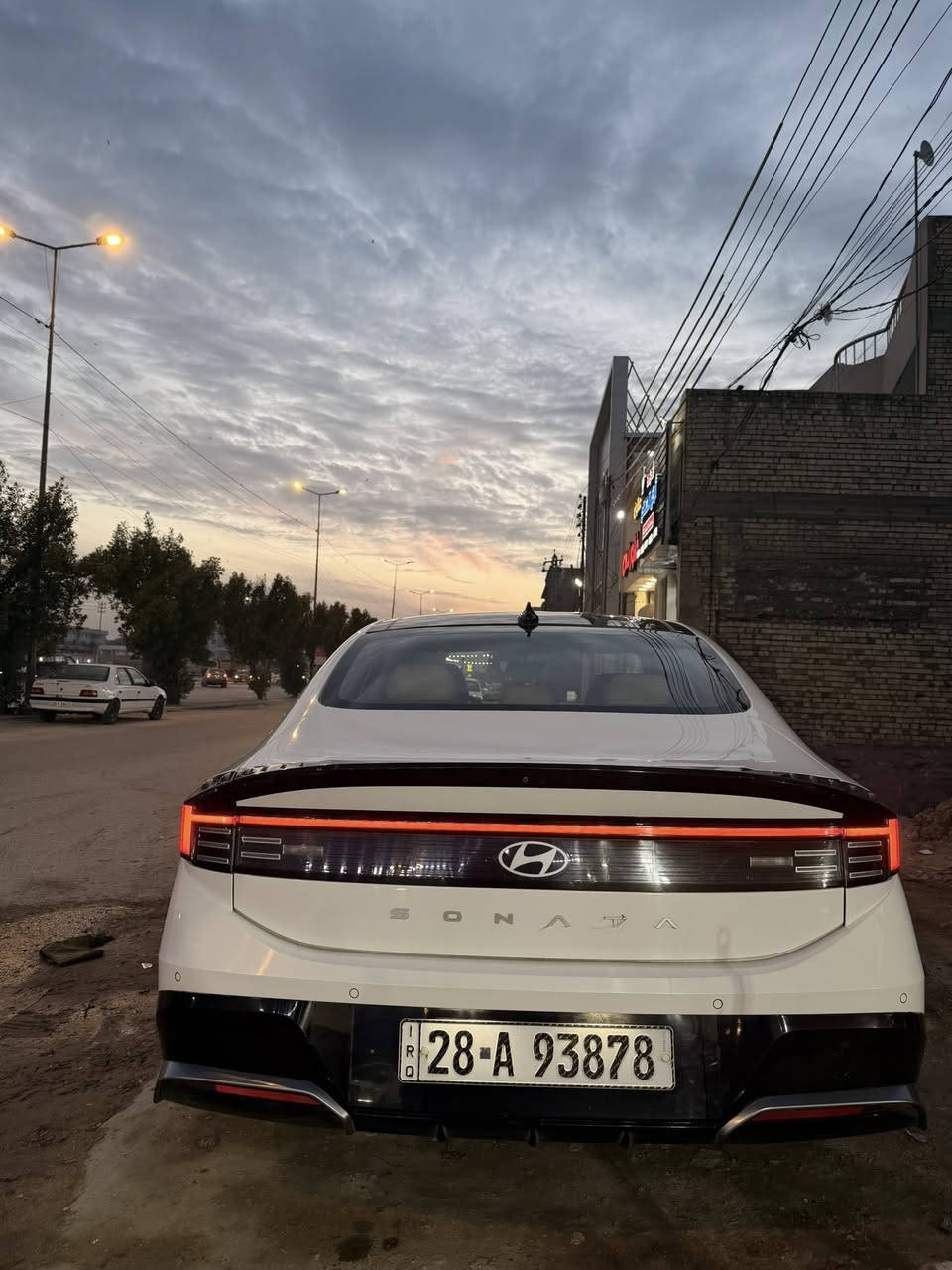 سوناتا 2024 خليجي Limted
السياره بيها بارد عدد٢ صغير جدا 
ماشيه 70 الف كيلو
***********
المكان النجف
السعر 210 ورقة
