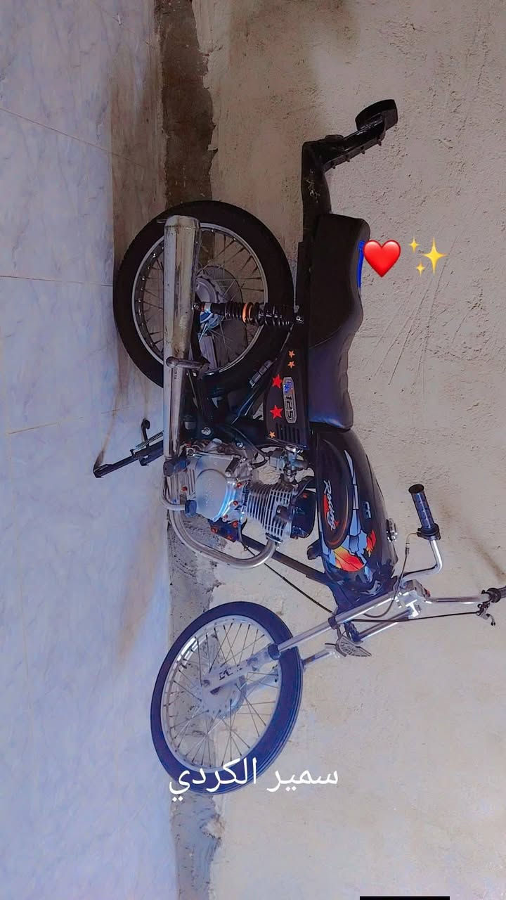 سلام عليكم دراجه سي جي نامه تعمير 25اصلي يراني  شرط وين ما يعجبك فحص  مكينه ناعمه تخبل مامفتوحه دراجه كلك كلك للبيع مكاني انجف كوفه سعره 450 وابيه مجال شراي ينتصل ***********
