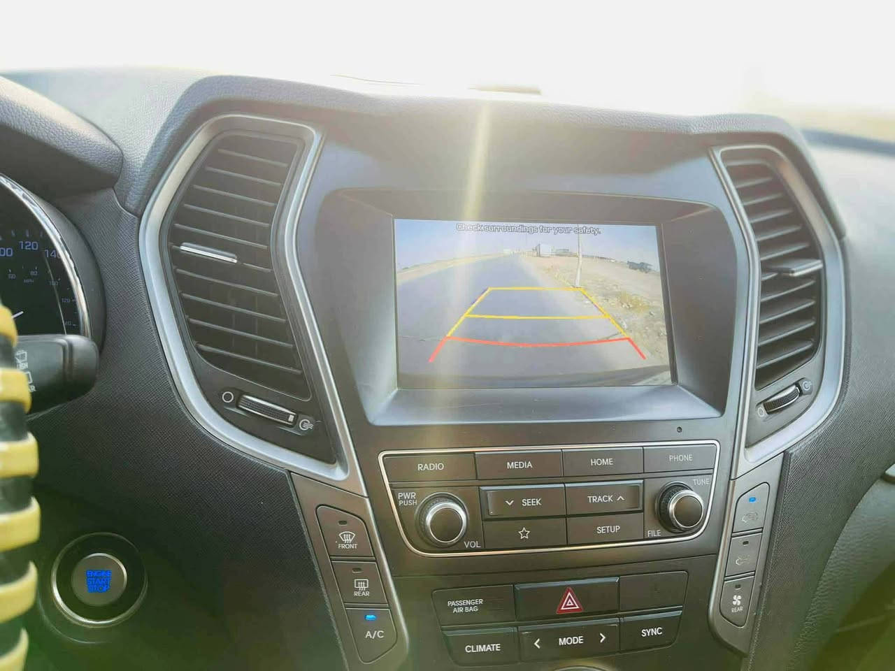 يا الله سنتافيه موديل 2019 كندي بغداد تحويل مباشر 
المواصفات بصمه تشغيل
بصمه بيبان 
سايد بريك دكمه 
شاير بل مري
حساس بل امري
جنطه كهربائيه
كشنات كهربائيه
تبريد تفئه بل كشن
تحكمات ستيرن
مثبت سرعه 
مانع النزلاق
فور ويل
سبعه راكب
تبريد ثلاث قطع
مكينه سته سلندر
حداديه تايرات بوضع الشركه جديده وحله من الصور 
تبريد ثلج لايت زنون علي ناصي
تم تحويل الرقم إلى انكليزي سنويه باسمي 
ضرر السياره جاملق مبدل وبنيد مبدل 
مكان السيآره ذي قار الغراف 
السعر ب185وبيه مجال الستفسار *********** واتساب مفتوح
