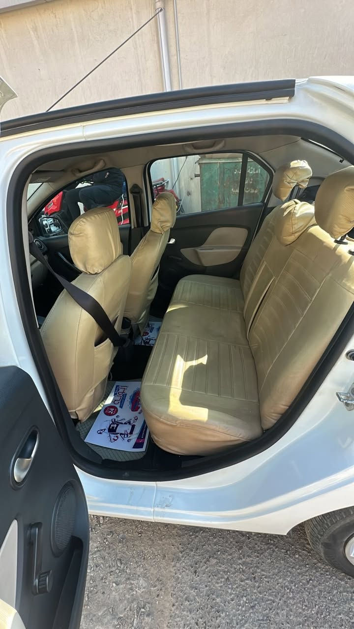 رينو سيمبل 2019
رقم بغداد بأسمي تحويل ثاني يوم
ماشية 60 الف
كامرا خلفية
شاشه كار بلي واندرويد اوتو 
كشنات مخمل 
تخم تايرات جديد 
صيانه كامله مسويلهة 
بيهة باب خلف السايق صبغ على كد شبر 
السعر 87 وبيهة مجال بسيط
رقمي : ***********

اخوان اني مكلف بل نشر الرجاء الي يريد يستفسر يخابر او يراسل صاحب السياره وشكرا الكم
