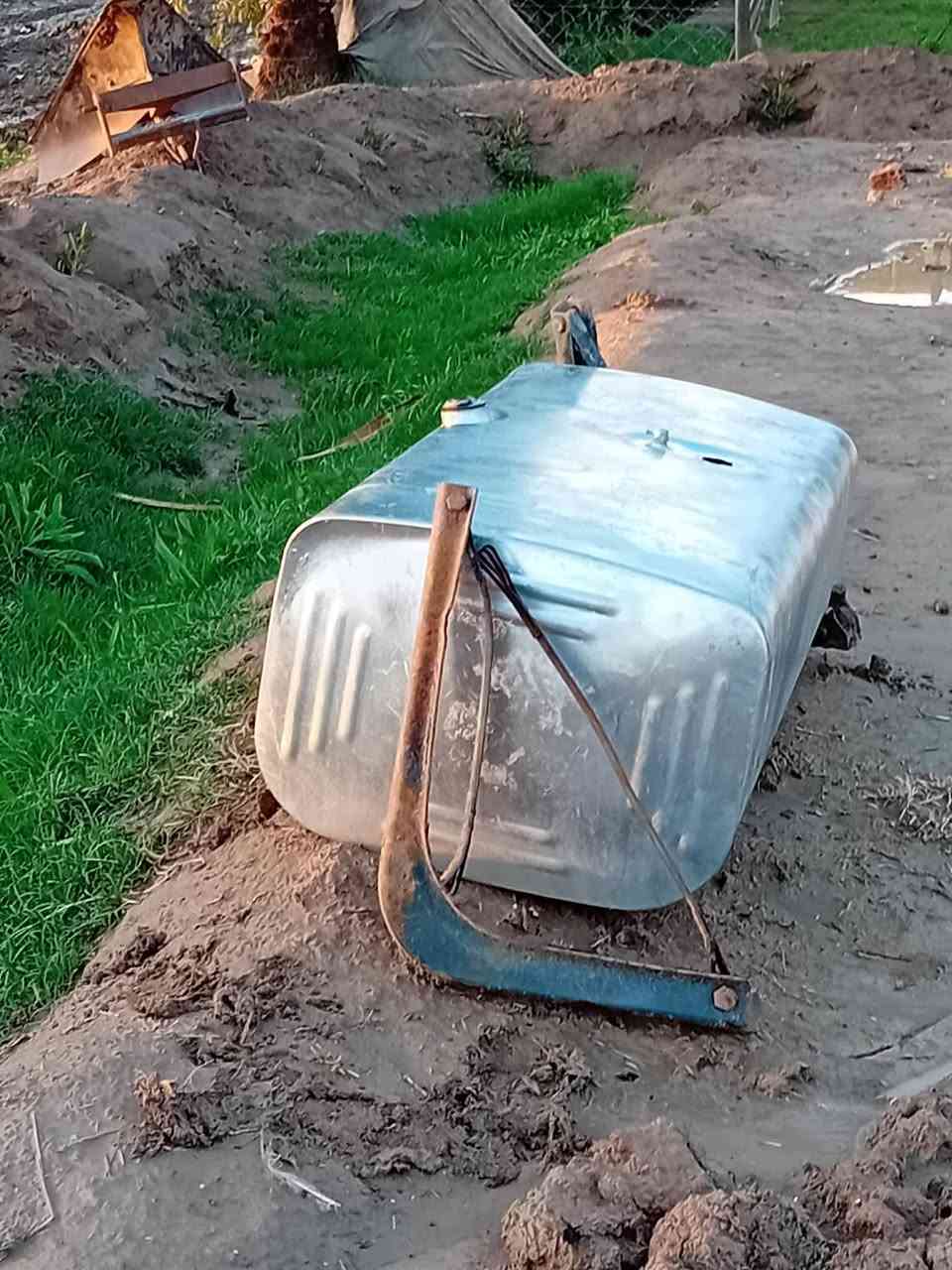 السلام عليكم تانكي  للبيع 500 لتر السعر 450 وبي مجال للشراي اتصل *********** مكان بابل جبله
