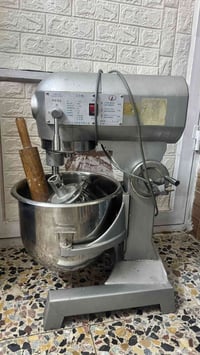 عجانة/خلاط • 25 لتر • مستعمل شوية