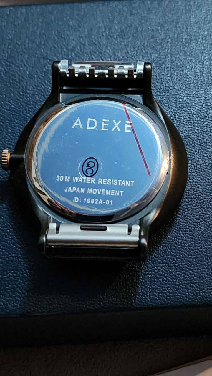 مجموعه من الساعات للبيع تواصل ع خاص


**إذا كنت صاحب هذا الإعلان وتريد حذفه لأي سبب، رجاءا أرسل رسالة إلى الدعم الفني**