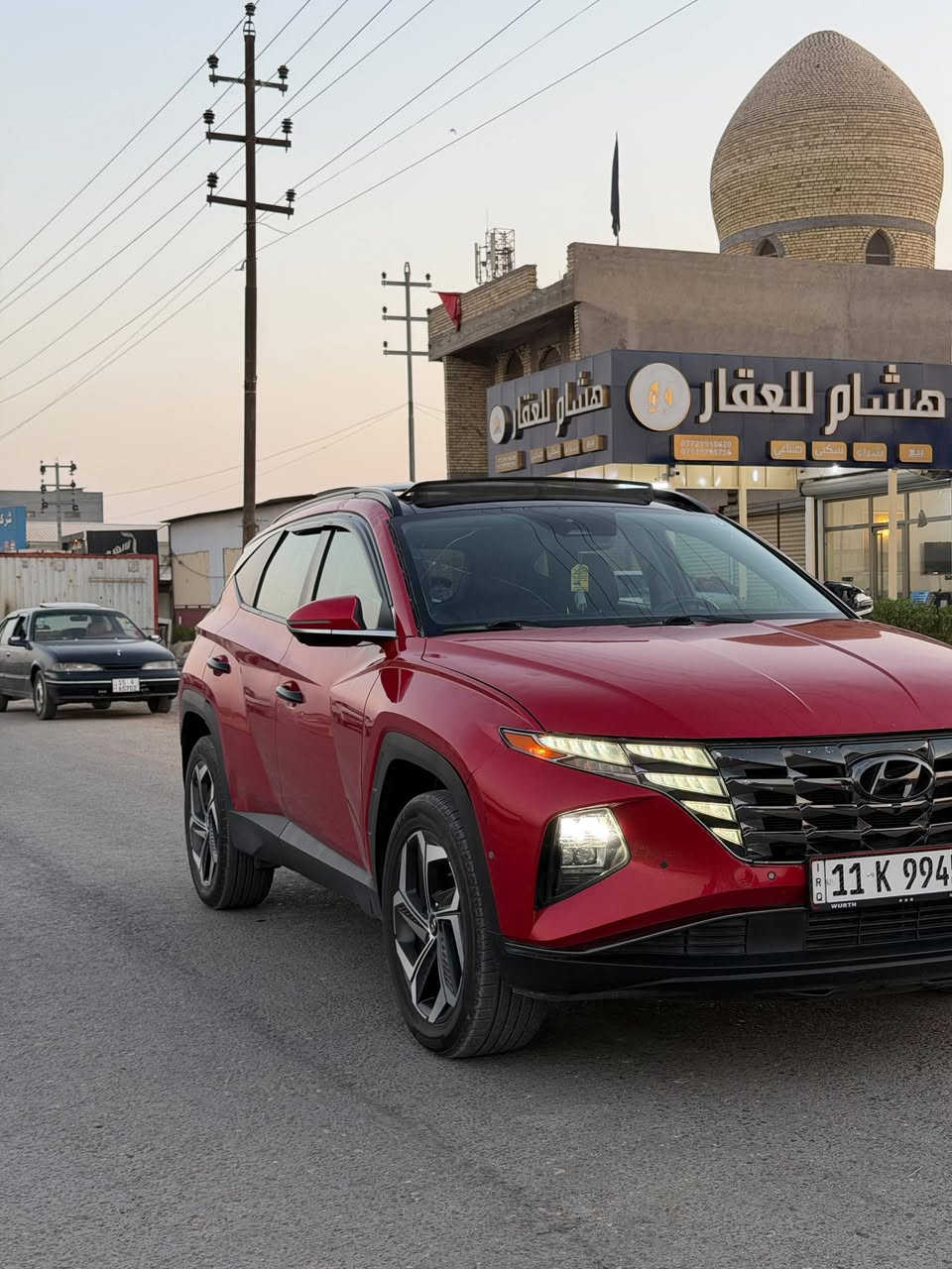 سلام عليكم للبيع فقط 
هيونداي توسان 2023 وارد امريكي 
فول مواصفات ١/١ مفوله مواصفات 
ميحتاج اذكرهن مواصفاته مااريد اطول عليكم اليعرف بلفول هاي فول وحادثه ناشرهن صوره ورقم شاصي هم بدون لاشواصي ولا دواخل بشرط ومصلحه تصليح درجه اولى رقم بغداد الدولي بأسمي تحويل مباشر 
وسعره مناسب 174 ورقه 
مكاني بغداد ورا علوه الرشيد يم القوس 
اي استفسار/ ***********
                 / ***********
