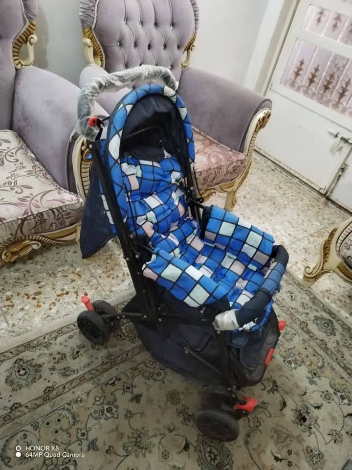 السلام عليكم عربانه للبيع نظيفه واستعمال قليل السعر ٣٥مكاني الصليخ الاتصال ***********
