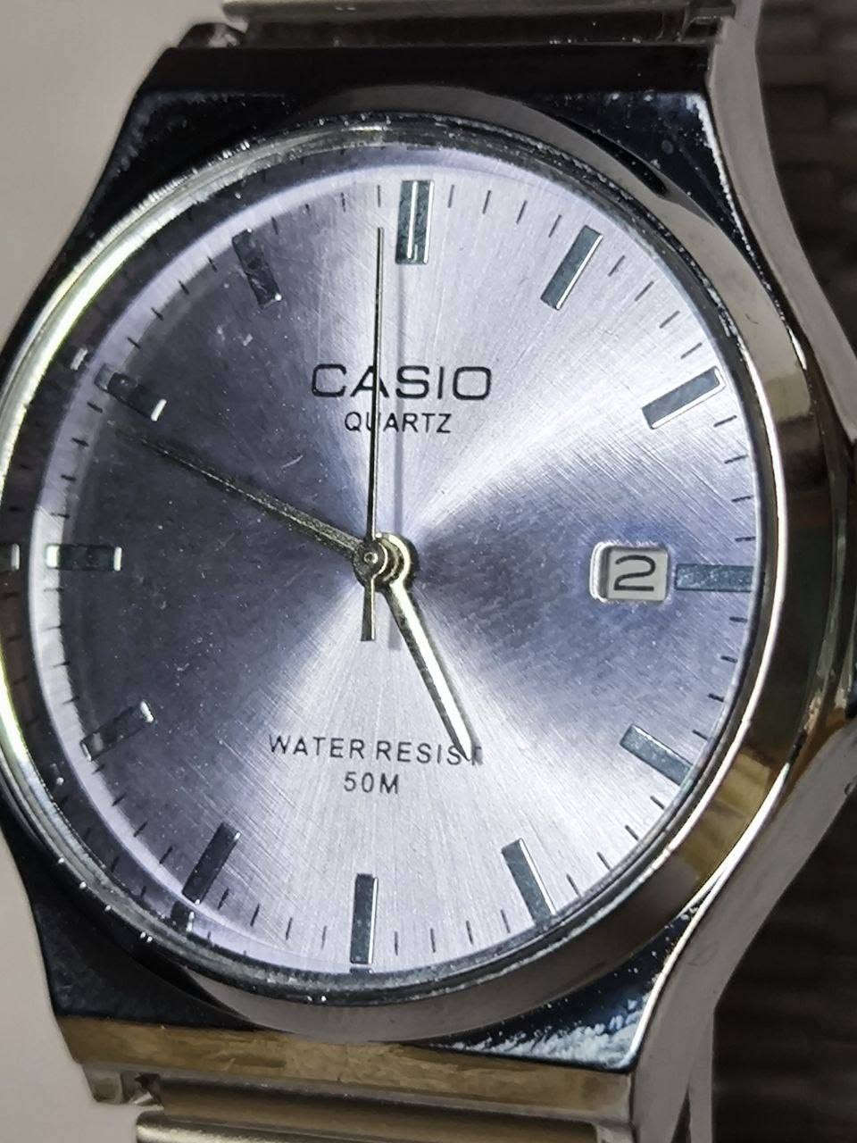 كاسيو CASIO 

تحفه فنيه 
ميناء لامع 
سير مصنوع من الاستانلس ستيل مختم 
زجاج زفير مقاوم للخدش 
قطعة فول فول
مختمه من كل مكان

ملاحظة :- يوجد قطعة واحده فقط 
السعر :- 13 الف اول تم


**إذا كنت صاحب هذا الإعلان وتريد حذفه لأي سبب، رجاءا أرسل رسالة إلى الدعم الفني**
