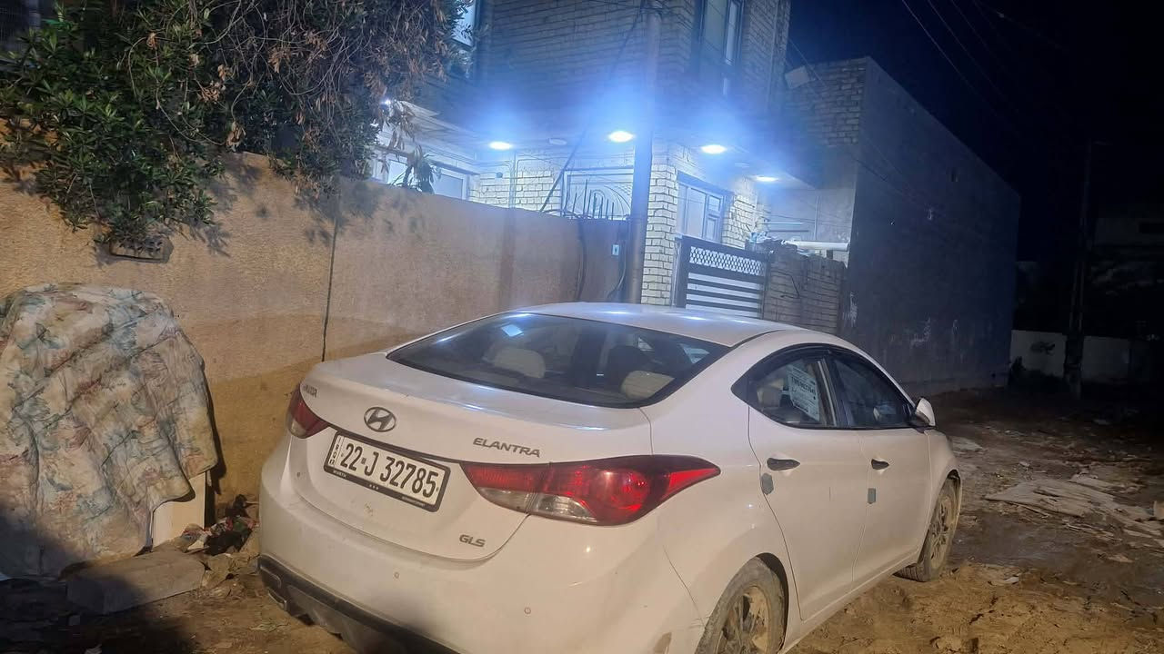 السلام عليكم 
إلنترا ٢٠١٤
محرك ١٨٠٠
كامل مواصفات عدا البصمه
رقم اربيل
بس بارد قدر شبر
السعر120$
ابوغريب الزيتون


**إذا كنت صاحب هذا الإعلان وتريد حذفه لأي سبب، رجاءا أرسل رسالة إلى الدعم الفني**