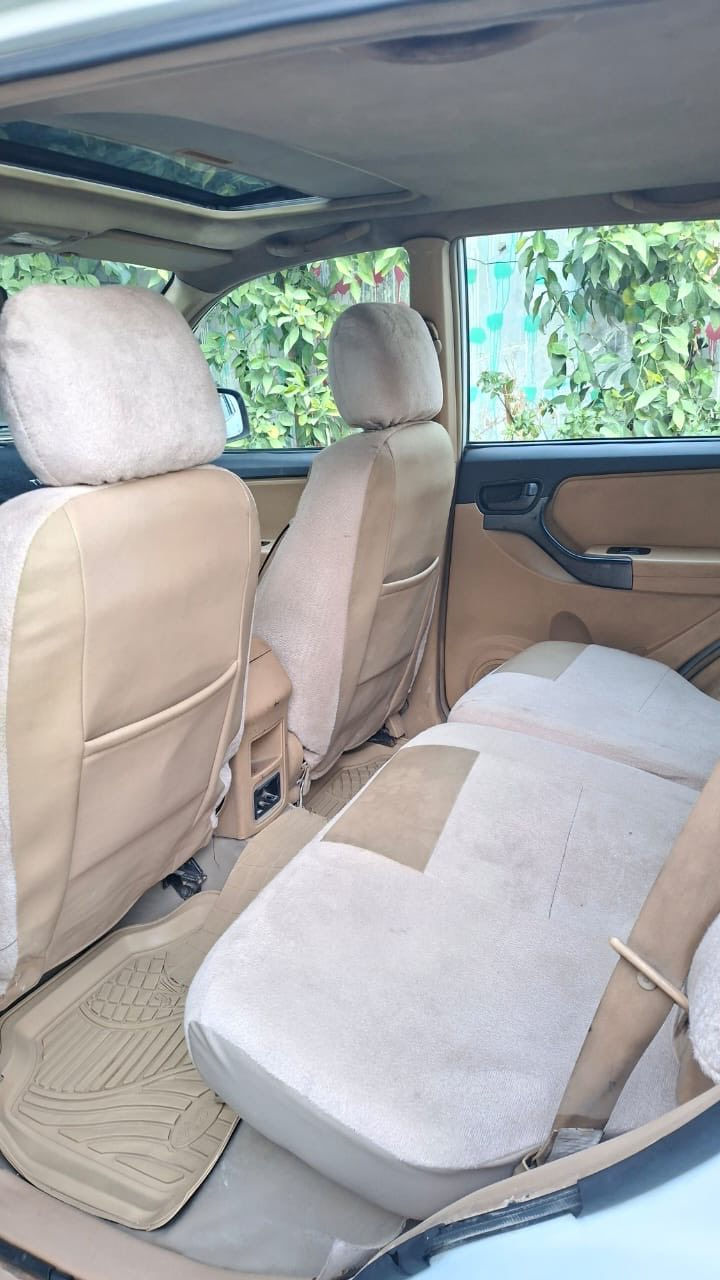 سلام عليكم تيكو مديل 2014
محرك 2000 كيرميكانيك ماشيه 110 لا ضربه ولا صبغ

صدر جديد رقم بغداد سعر 68 وبيه مجل 

رقم الهاتف  ***********
