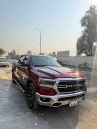 دوج رام 2022 بك هورن  باب طويل بدي قصير المرغوب  مكينه 8 سلندر هيمي 57...