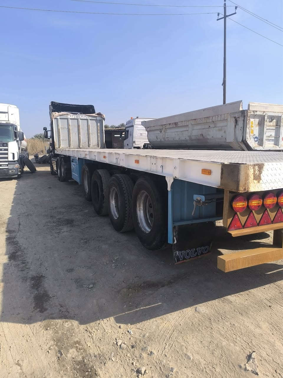 للبيع عربان اوربيه ومحدثه شاصي 16 دناكير 14 جوبلس برميل تخم تاير ستونه شدينه بريك جديد كهربائيته جديد 4محاور اثنين تعليك الاول ولاخير الاستفسار الاتصال عل رقم *********** مكان بابل حله
