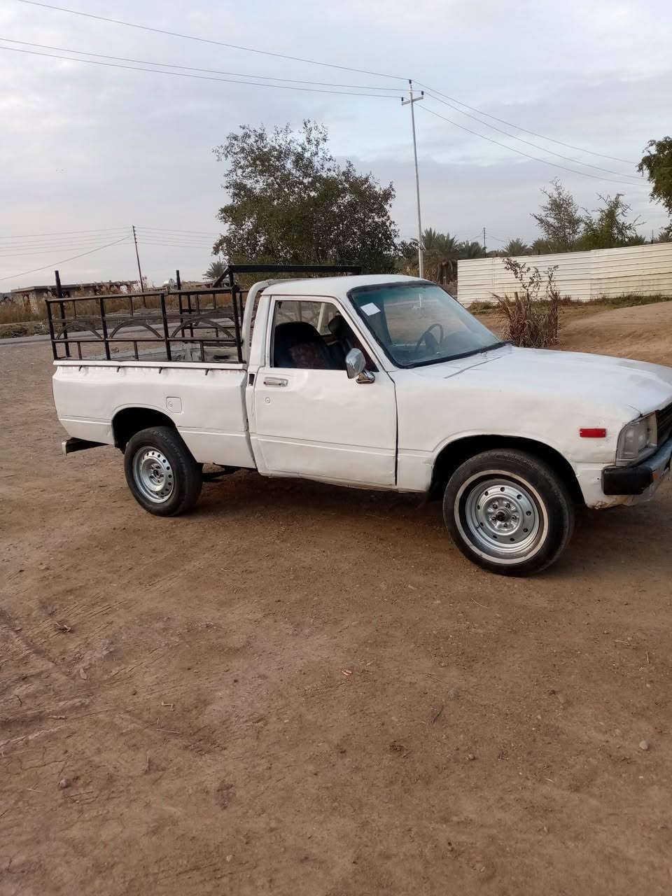 سلام عليكم بيكم للبيع 82 كير محرك اكسن خير من الله رقم بغداد والسنويه ل2028 بشرط تحويل مباشر سكني تاجي منشئت مصر الرقم*********** واتساب *********** واتساب
