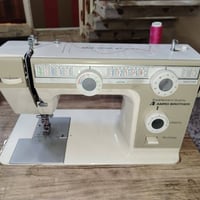 مكينتين للبيع . قيم 07813815982