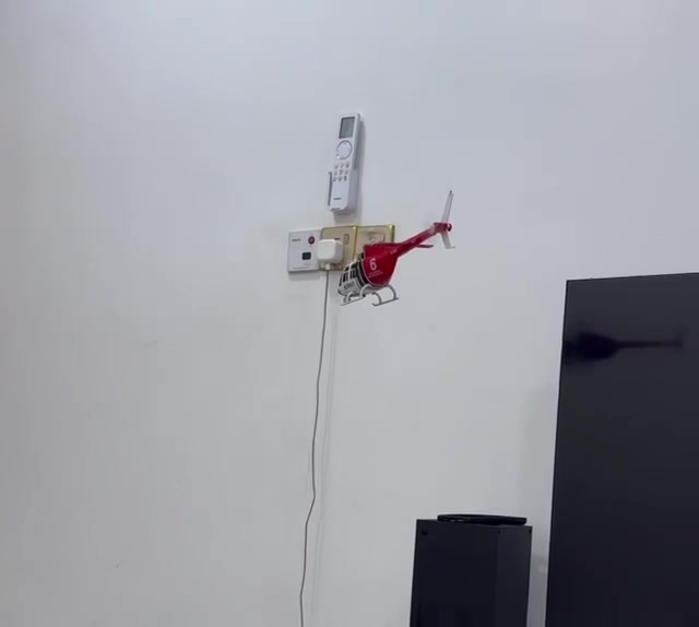 🚁🚁🚁🚁🚁🚁
‏‎مروحية نوع Bell-206
‏‎موديل C-138
جديدة
اللون مميز
ابيض+احمر
‏4 channel
‏‎ملحقات كاملة
 بطارية بقوة 7.4
350 ملي امپير
‏‎شفرات عدد ثنين احتياط 
‏‎وقت البطارية 20 دقيقة 
‏‎مدى التحكم 150 متر
‏‎طيران كلش حلو وثبات عالي 
‏‎حجم المروحية بدون السفرات 30 سم 
‏‎حجم المرحية مع الشفرات 35 سم 
‏‎السعر خاص 
‏‎مكاني دهوك متوفر توصيل
🚁🚁🚁🚁🚁🚁🚁🚁


**إذا كنت صاحب هذا الإعلان وتريد حذفه لأي سبب، رجاءا أرسل رسالة إلى الدعم الفني**