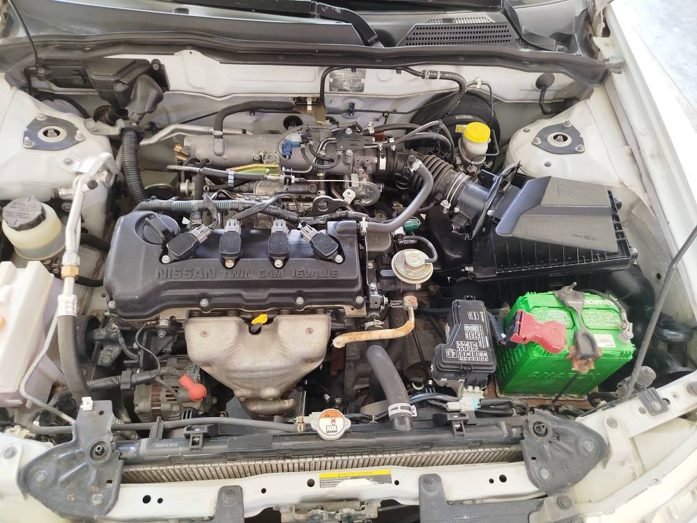 سەنی یابانی، 
مۆدێل 2010
سپی بەفری،
ناو زەرد،
گێڕ ئۆتۆماتیک،
کەلە و عەینەک،
چوار جام کارەبا،
بێ بۆیاخ، تەنها سارد،
سەنەوی بەسەر نەچووە،
بەناوی خۆمەوەیه،
کارت بەنزینی لەگە،
250 مەسرەفی ناوێ،
تازە سەدری چاک کراوە،
***********
120 وەرەقه كالار, السليمانية
