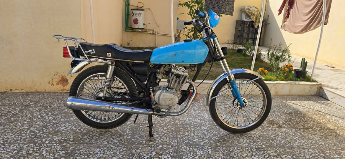 السلام عليكم
دراجه نامه 4 نمر موديل 2018 والمكينه 2020
بدون اوراق فقط مكاتبه السعر 275 وبيه مجال 
للاستفسار خاص


**إذا كنت صاحب هذا الإعلان وتريد حذفه لأي سبب، رجاءا أرسل رسالة إلى الدعم الفني**