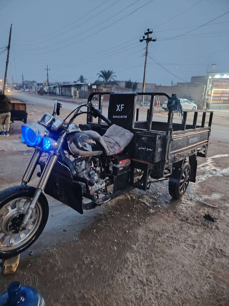 سلام عليكم ستوته للبيع امتيار اكسن جمره ستوته جاهزه كهرباىيات كله جديد موديل 16 كلك   سعر 750 بيه مجال قليل مكان ديوانيه قضاء المهناويه ***********
