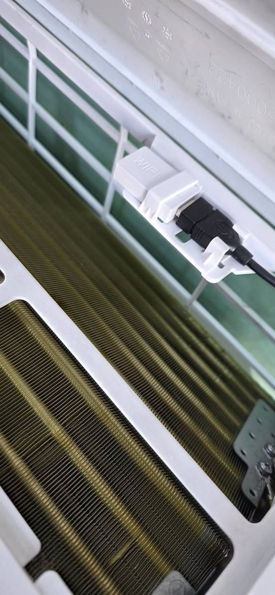 سبلت نوع اوكس حجم طنين انفيرتر اقتصادي تحكم امبير يشتغل على 4و6و8 امبير 
اخو الجديد مستخدم اقل الشهر 
جهاز بضمان الشركة موديل 2025
 واي فاي تحكم عن بعد 🛜
ملحقاته كامله بواري ريمونت قاعده وايرات غازه مال الشركه مقفول 
سعره 550 
📍 مكاني بغداد قريب الشعب بوب الشام 
للاتصال او وتساب ***********وتساب 
📞***********  اتصال 
يوجد خدمة توصيل🚛 داخل بغداد فقط
