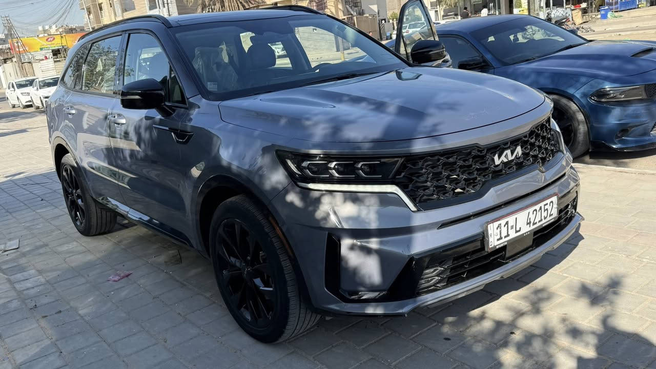 كيا سورنتو 2023
وارد امريكي

بدون صبغ فقط بارد شوية  بلباب الجنطة

فول مواصفات vid

رقم بغداد باسمي 

 مواصفاتهة

بانراما

ماشيةً 32 mi

لون اسمووك المميز

مكينة 2500 تيربو ✈️ طيارة ارضية

نضام فتح لمري وترحيب عند لاقتراب

شاشة دجيتال 

جطنة كهرباء

ويل حجم 20 بلاك

7  اركاب vid سياحي كشنات منفصل

كشنات جلد.  تدفئة شاحن 

سايد بريك بصمة

رادار امامي خلفي جانبي نقاط عمياء

قيادة ذاتية

تشغيل عن بعد بصمة + بصمة ابواب

شاحن واير ليس

حساس زدحام 

مري شفط

سعر 260 

مكاني بغداد البلديات

***********
