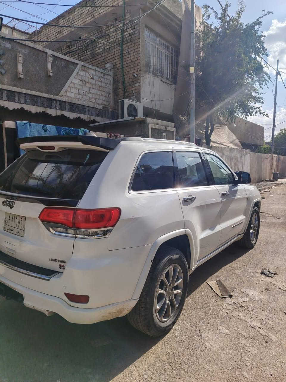 السلام عليكم
للبيع جيب لاريدو  ٢٠١٧ وارد امريكي حادثها جاملغ سائق وربع الباب مال السائق وهلال الجاملغ الخلفي السياره لمتد فول مواصفات عده الجكات مكينه وكير وتبريد خير من الله السياره للبيع النقد ١٨٠ وبيها مجال والبيع ب القصد مقدمه ١٠٠ وبالشهر ٤ اوراق السعر بالنقد ٢٠٠ مكاني بغداد السياره الصدر نص عمر بغداد الدوره او السيديه 
***********0
