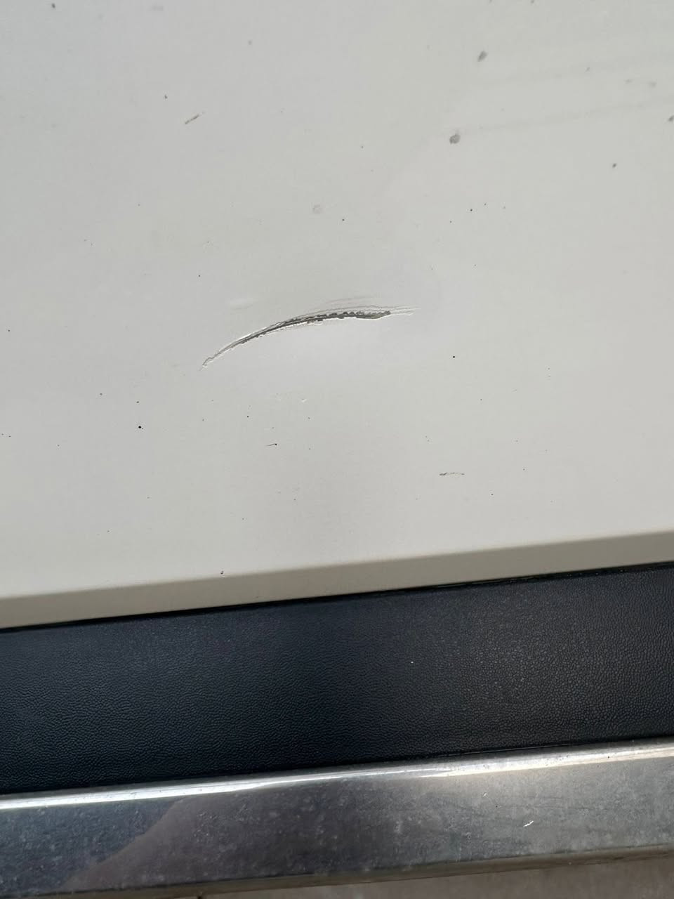 سلام عليكم سورنتو2024 خليجي رقم بابل بأسمي 
ماشيه 46 الف كيلو
السياره كفاله عامه من كلشي بيها بس شخط بباب الصدر موضح بلصور وتكحيل بلجاملغ الخلفي
سياره معروفه مواصفاتها
محرك3500
داتاشو
بصمه وبصمه ابواب
شاشه عدادات وشاشه بيها ابل كاربلاي واندرويد اوتو
كير ماوس
اوتو هولد
سايد بريك بصمه
مانع انزلاق
بريك بلمنحدرات
جنطه كهرباء
شفتات ستيرن
كروس سرعه
السياره 7 راكب 
تبريد 3 قطع
بردات خلفيه
كشنات كهرباء 
السياره احلى من الصور تجي وتشوفها
مكانها بابل الحمزه
***********
