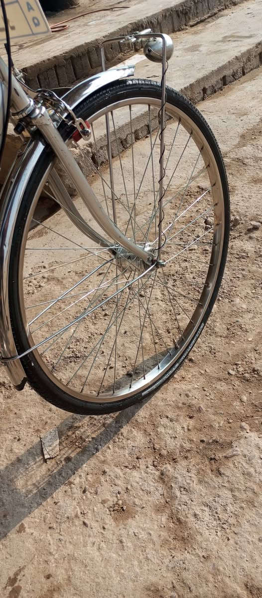 سلام عليكم باسكل لبيع يباني موديل 19 لون فضي نضيف جدا كير 3 نمر حجم 27 مكان بابل مركز مدينه قرب دائر المرور السعر خاص او رقم هاتف ***********
