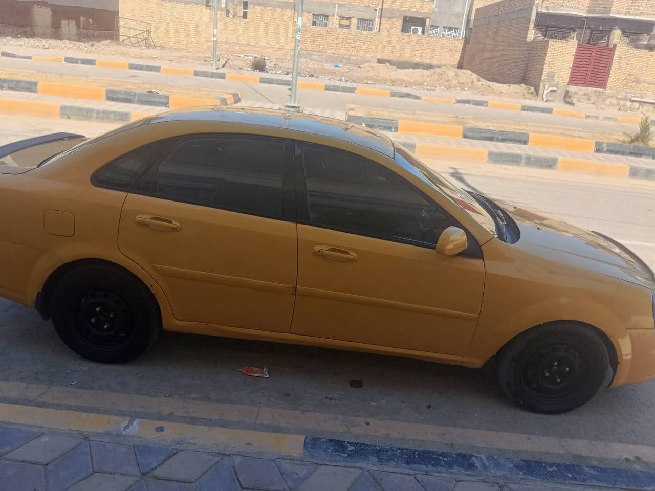 السلام عليكم
اوبترا موديل 2007للبيع مكينه 1600كارتون تخم تاير كهربائيات كلها شغاله تبريد ثلج راديتر جديد باتري غرفه حلوه رقم ذي قار خط جوال مصفره هيئه وبحث سنويه لل 2031 مكان ذي قار قضاء النصر 
السعر 50وبيها مجال بسيط

#***********
