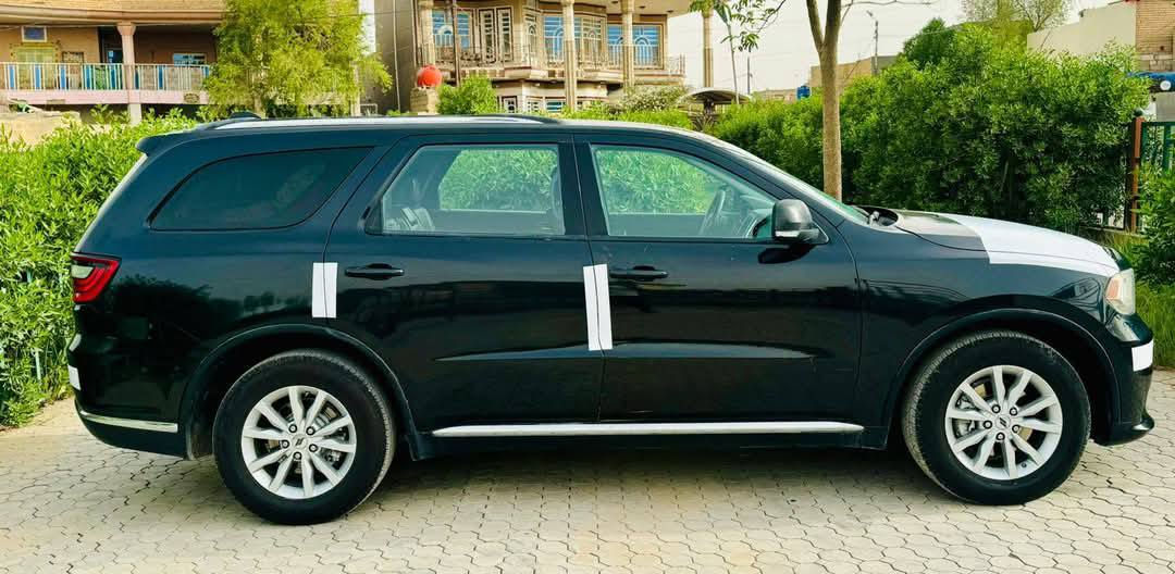 السلام عليكم 
دورنكو موديل 2016 تو ويل  اصل وارد امريكي  السياره 5 قطع صبغ ابيع حزام رقم ذي قار جديد بسمي مداور ثاني يوم جاهزه مكينه حداديه تبريد تخم تاير 
ماعده الكير بيه عته بيع او مراوس جارجر اوباما مكان السياره بالسماوه للاستفسار ***********
