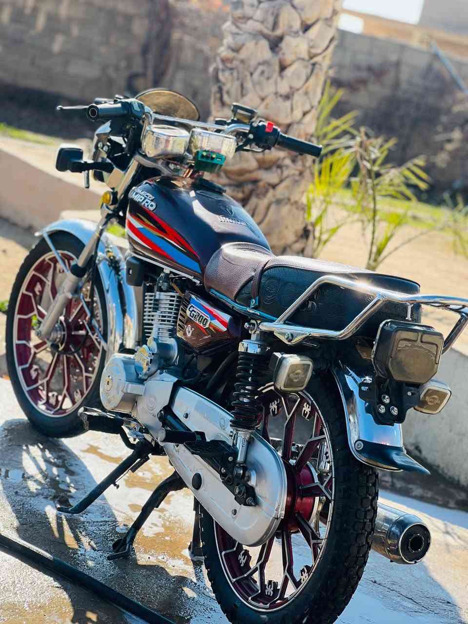 السلام عليكم
دراجه نامي برو موديل 2024
محرك 200شرط ما مفتوح 
بصمه 2
كلشي شغال 
ال سعر 600 وبي مجال //الاستفسار//عله//

//***********//
