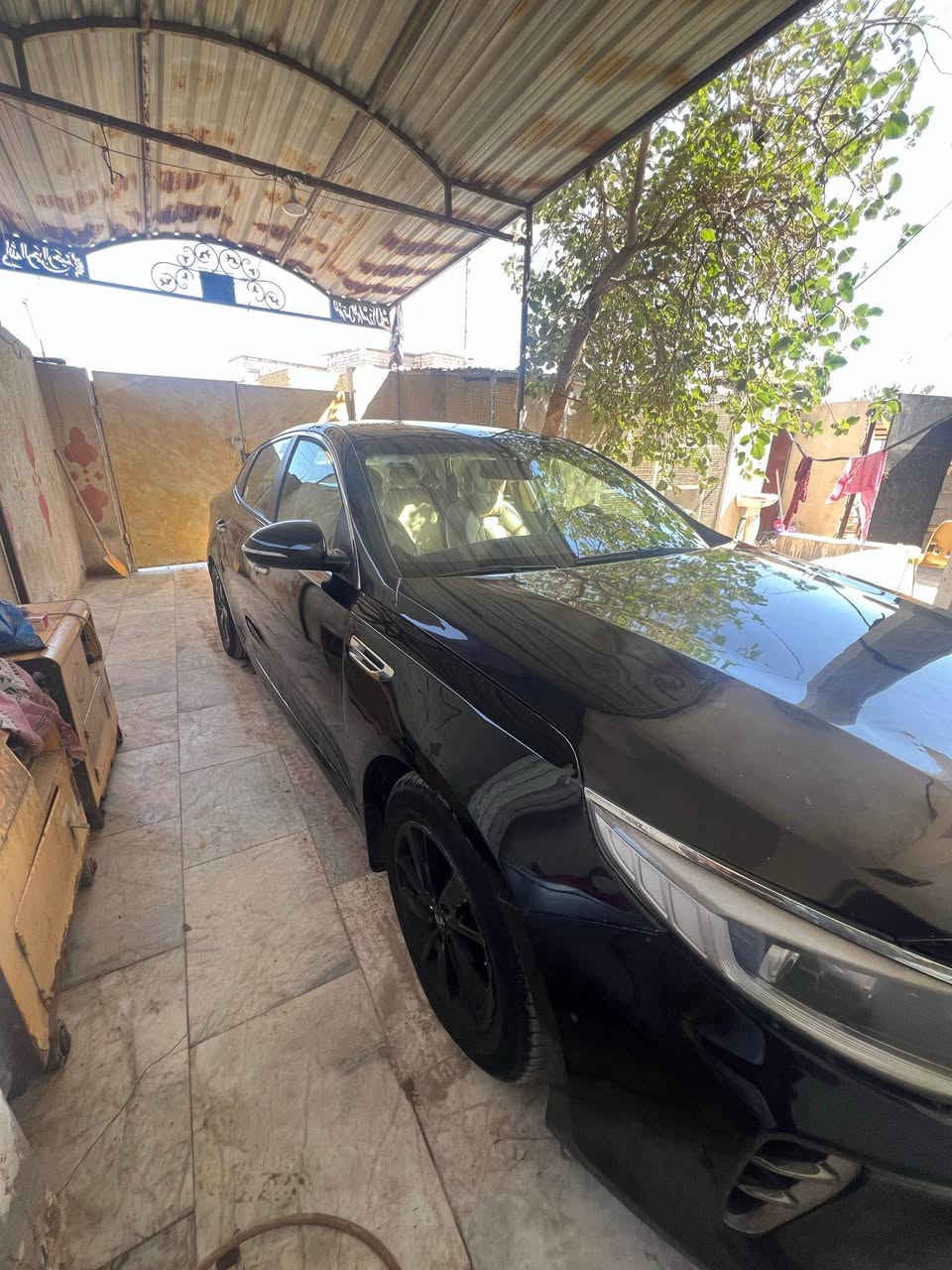 اوبتيما ١٦ وارد أمريكي داخله كلين وهنا بلعراق بيه بنيد تبديل وبيه بأرب باب السايق السياره جاهزه مكينه وكير وحداديه وتخم تاير رقم سليمانيه جديد للبيع أو مراوس *********** السعر ١١٧ البصرة, العراق
