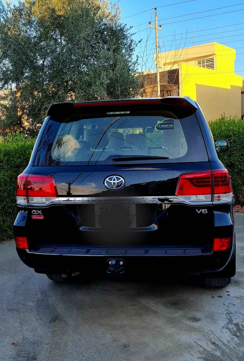 للبیع 2021 v6 مواصفات Gx ماشیة 50 الف حیل نظیف للتواصل مع صاحب ارجوا الاتصال علی الرقم التالی انی فقط مكلفة بالنشر    ***********
